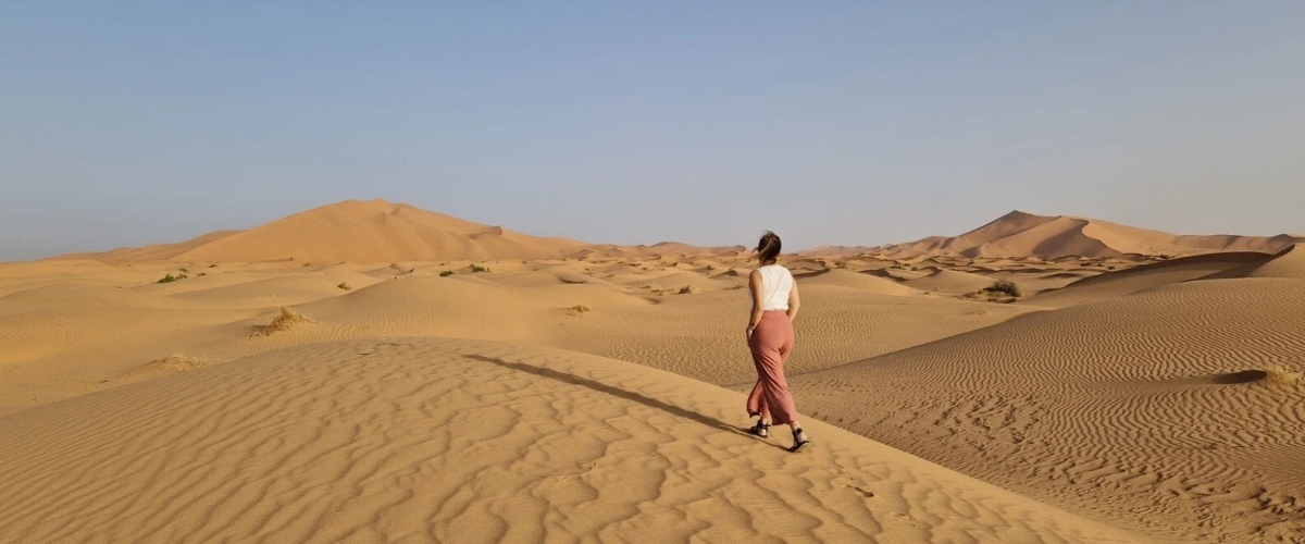 Mi experiencia en un tour de 3 días al desierto de Merzouga (y cómo me cambió la forma de viajar) 